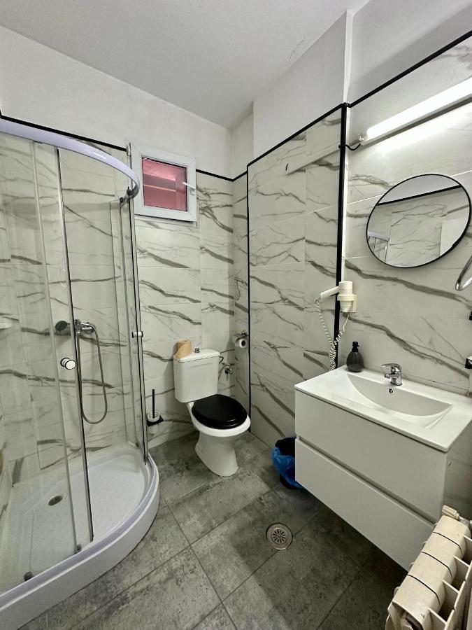 Darin Hotel Bucharest Luaran gambar
